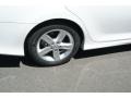 Super White - Camry SE Photo No. 9