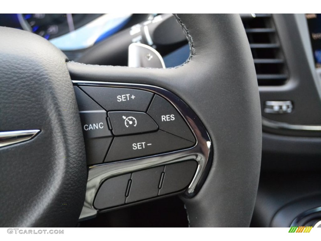 2015 Chrysler 200 S Controls Photo #94106868