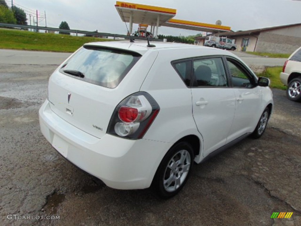 2009 Vibe 2.4 - Ultra White / Ebony photo #7