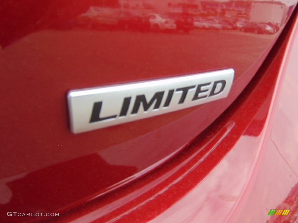 2014 Elantra Limited Sedan - Red / Black photo #7