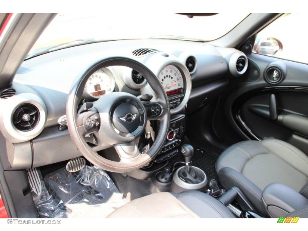 2011 Cooper S Countryman All4 AWD - Pure Red / Carbon Black photo #10