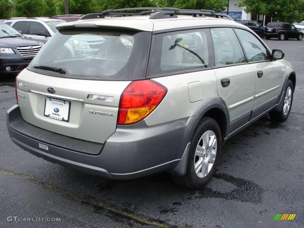 2005 Outback 2.5i Wagon - Champagne Gold Opal / Taupe photo #3