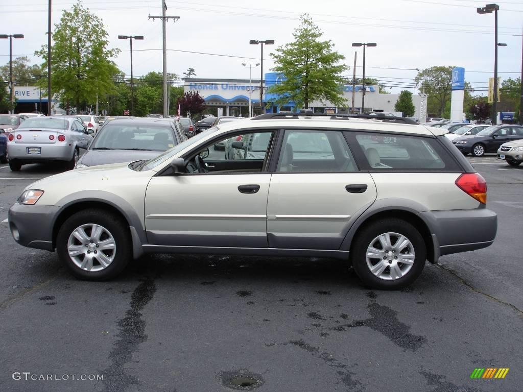 2005 Outback 2.5i Wagon - Champagne Gold Opal / Taupe photo #5