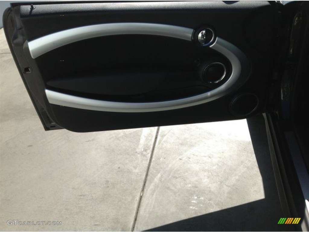 2011 Cooper S Hardtop - Eclipse Gray Metallic / Punch Carbon Black Leather photo #11