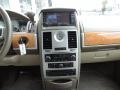 2009 Stone White Chrysler Town & Country Limited  photo #19