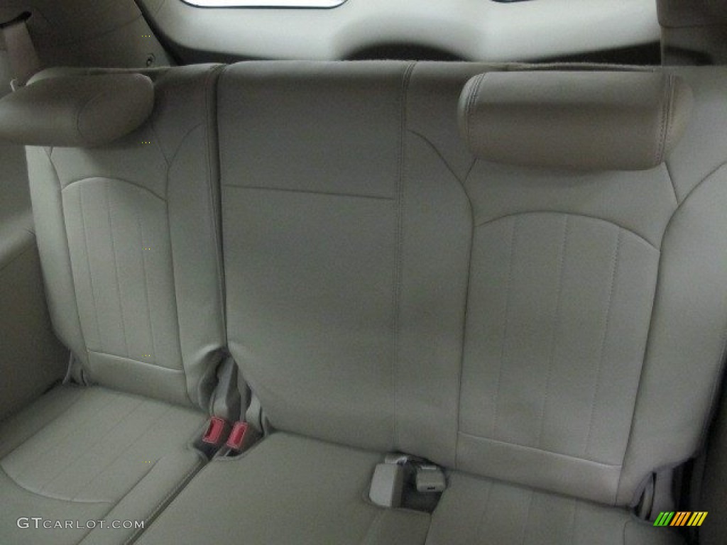 2009 Enclave CXL AWD - White Diamond Tricoat / Cocoa/Cashmere photo #20