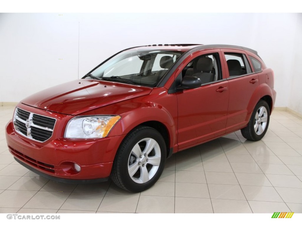 2010 Caliber Mainstreet - Inferno Red Crystal Pearl / Dark Slate Gray/Medium Graystone photo #3