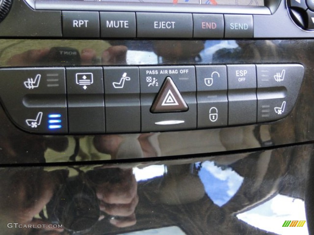 2006 Mercedes-Benz CLS 55 AMG Controls Photo #94129964
