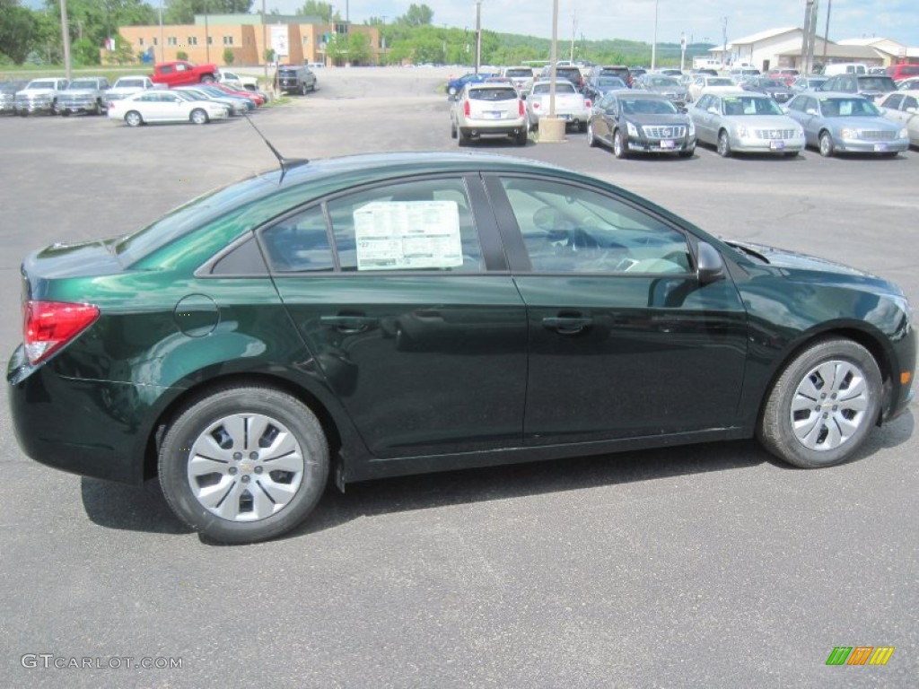 2014 Cruze LS - Rainforest Green Metallic / Jet Black/Medium Titanium photo #3