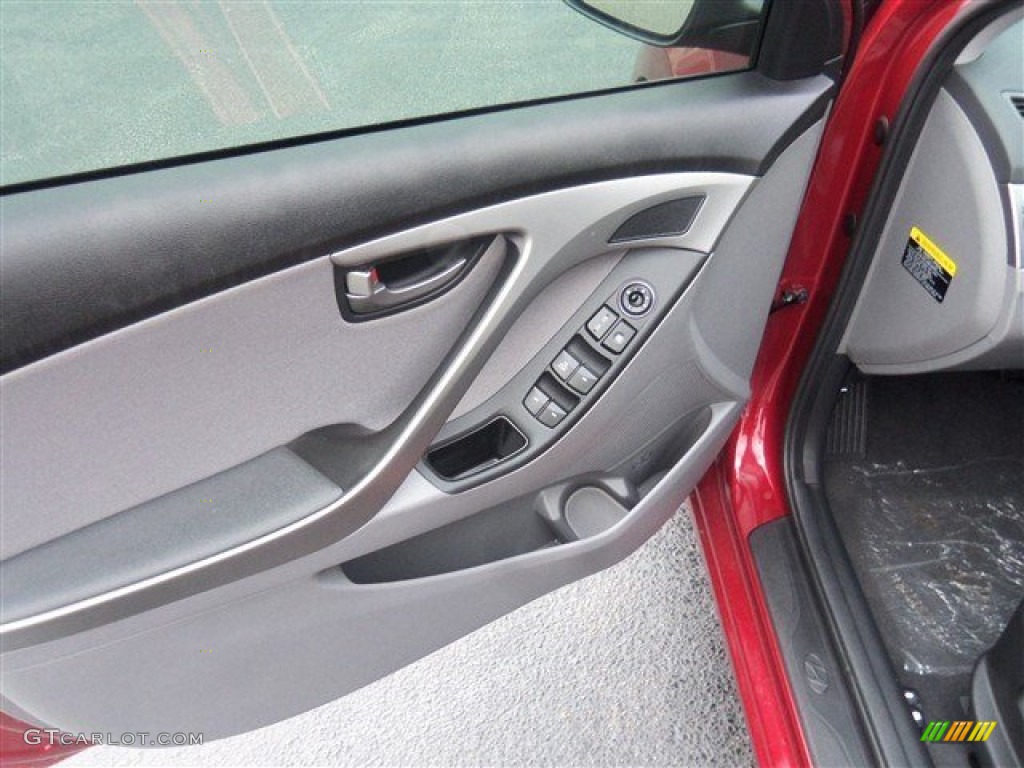 2014 Elantra SE Sedan - Red / Gray photo #5