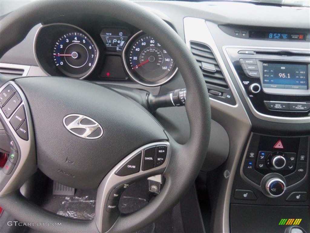 2014 Elantra SE Sedan - Red / Gray photo #7
