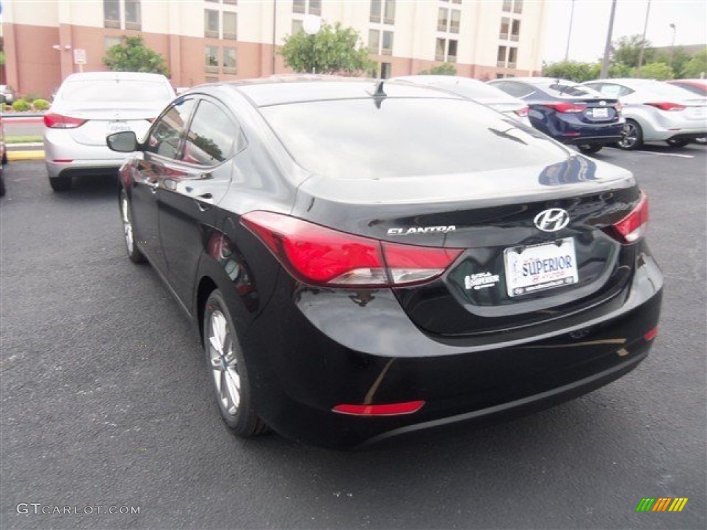 2014 Elantra SE Sedan - Black / Beige photo #4