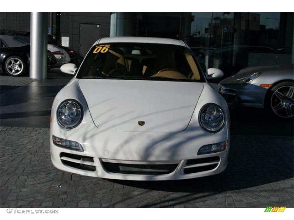 2006 911 Carrera Coupe - Carrara White / Sand Beige photo #1