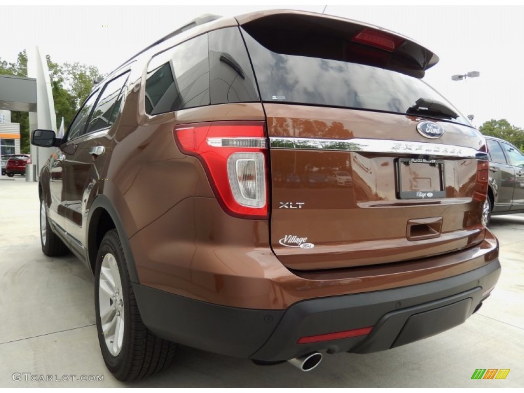 2012 Explorer XLT - Golden Bronze Metallic / Charcoal Black photo #2