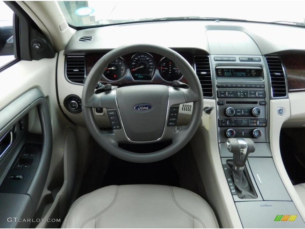 2010 Taurus SEL - Steel Blue Metallic / Light Stone photo #20