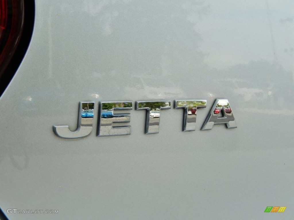 2011 Jetta TDI SportWagen - Reflex Silver Metallic / Titan Black photo #8