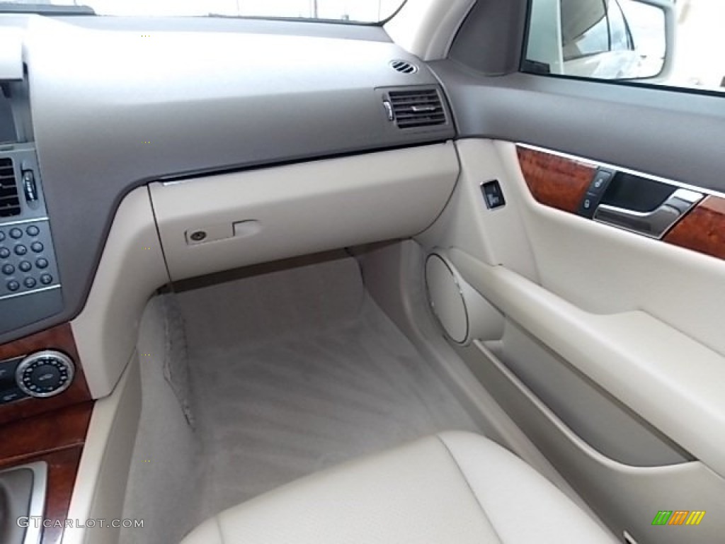 2011 Mercedes-Benz C 300 Sport Almond/Mocha Dashboard Photo #94155846