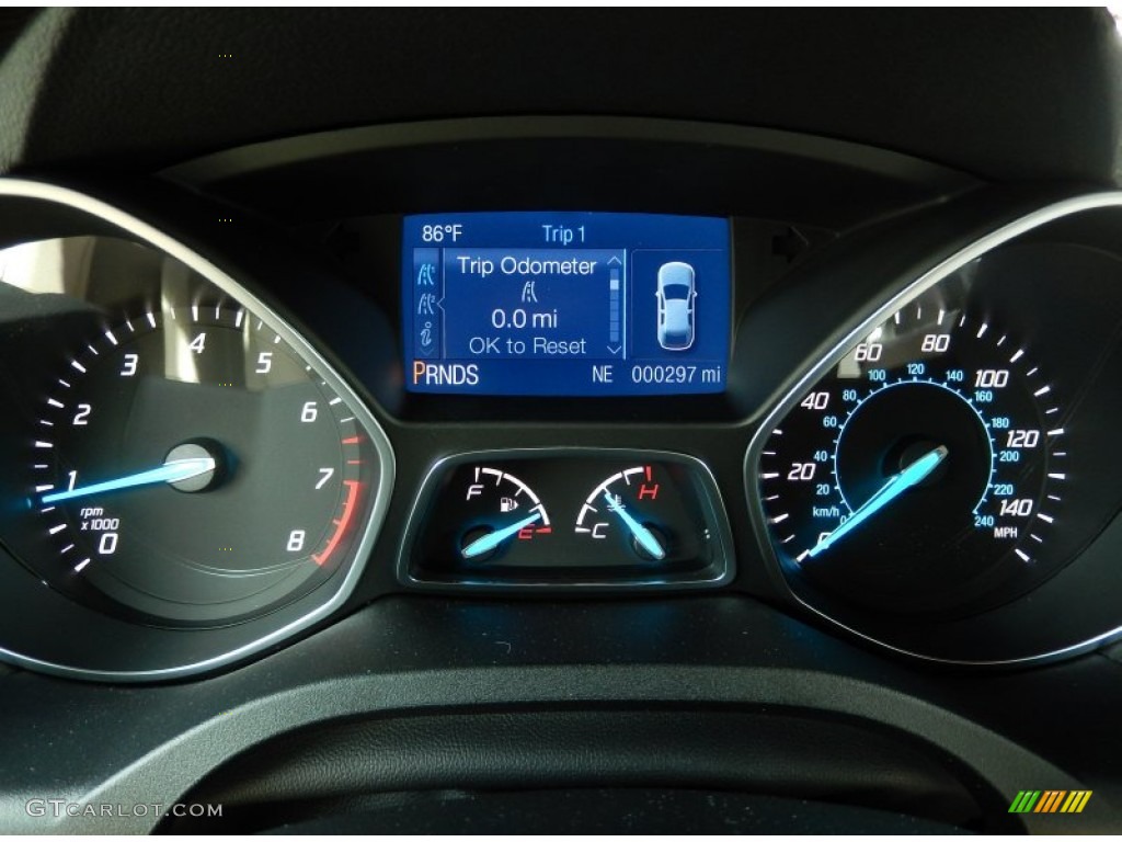 2014 Escape SE 1.6L EcoBoost - Karat Gold / Medium Light Stone photo #9