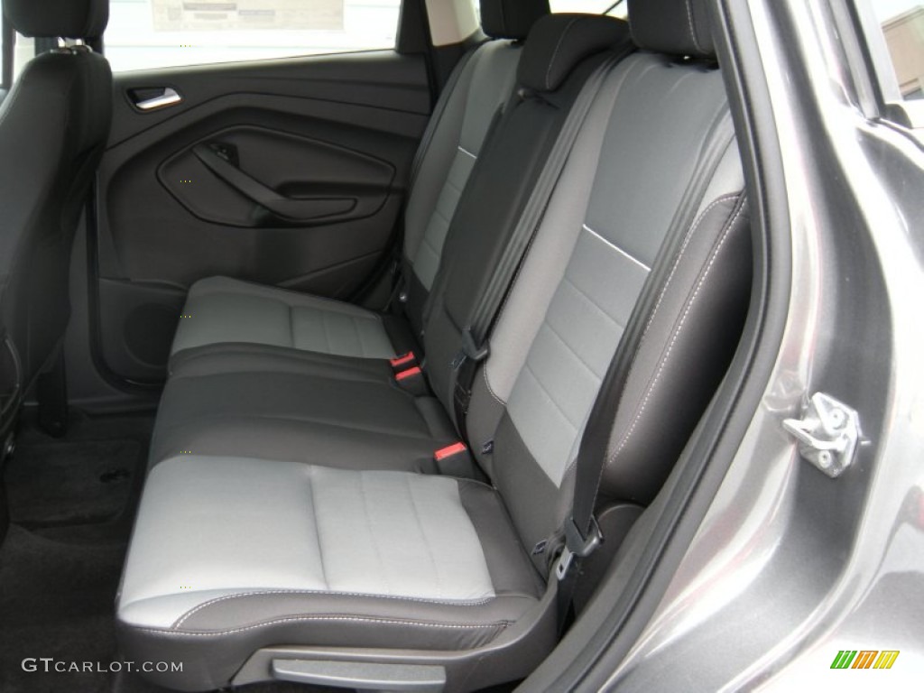 2014 Escape SE 2.0L EcoBoost - Sterling Gray / Charcoal Black photo #19