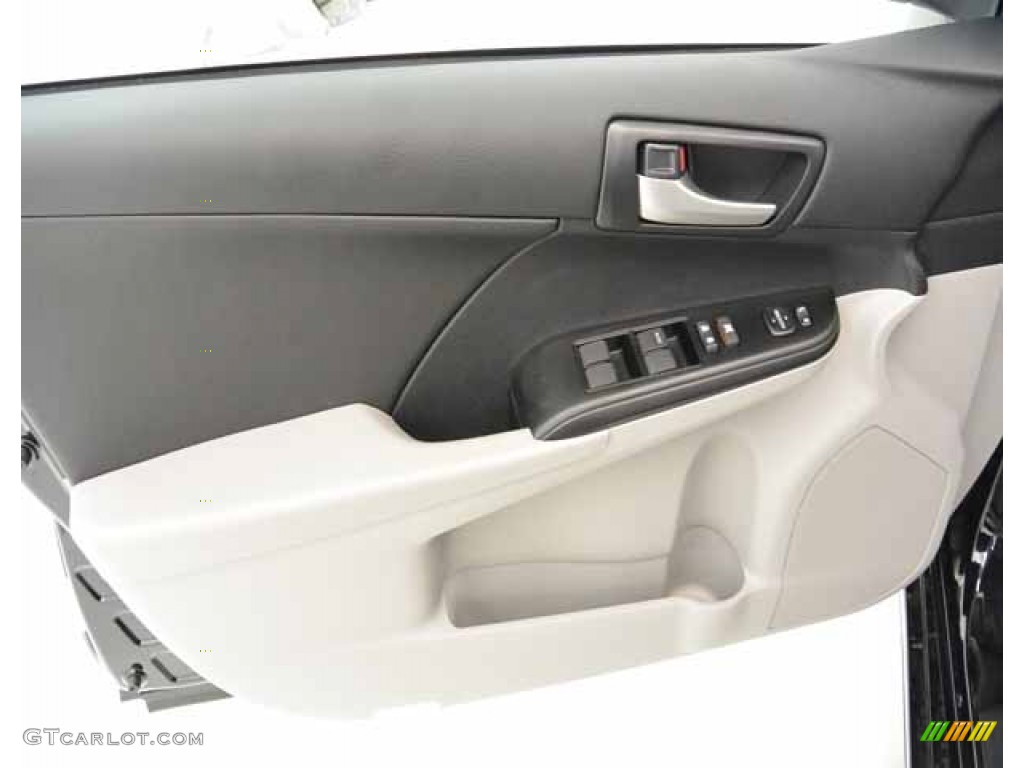 2014 Camry LE - Attitude Black Metallic / Ash photo #14