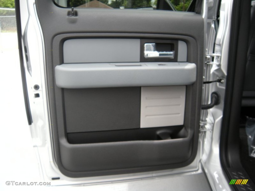 2014 F150 XLT SuperCrew - Ingot Silver / Steel Grey photo #21