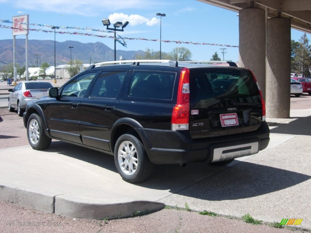 2007 XC70 AWD Cross Country - Black / Taupe photo #12