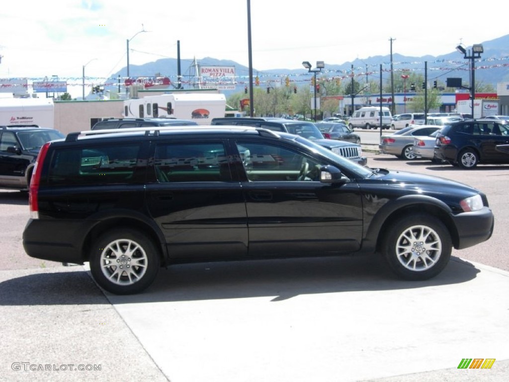 2007 XC70 AWD Cross Country - Black / Taupe photo #16