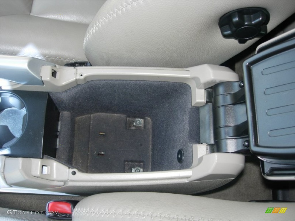 2007 XC70 AWD Cross Country - Black / Taupe photo #20