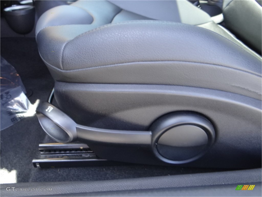 2007 Cooper S Hardtop - Astro Black Metallic / Grey/Carbon Black photo #16
