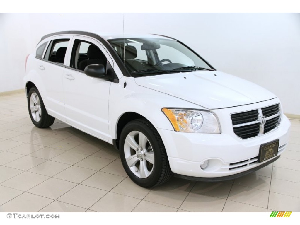 2011 Caliber Mainstreet - Bright White / Dark Slate Gray photo #1