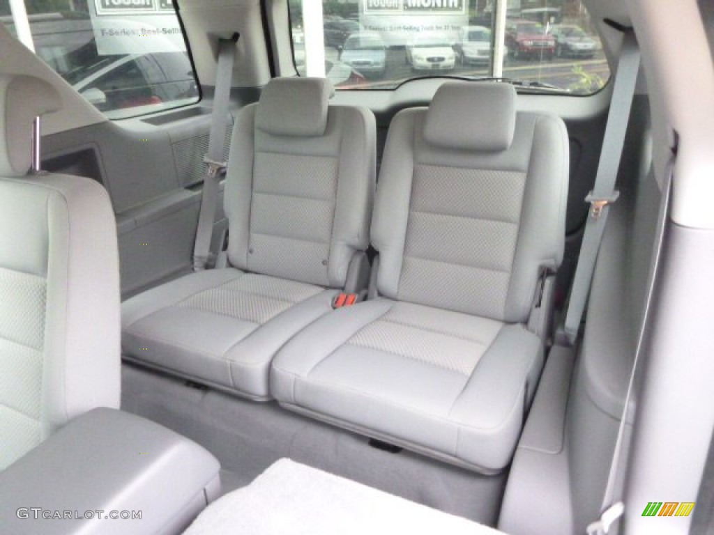 2005 Ford Freestyle SEL AWD Rear Seat Photo #94168170