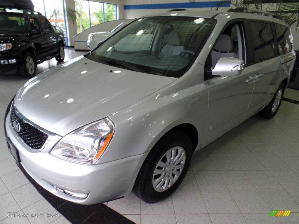 2014 Sedona LX - Bright Silver / Gray photo #1