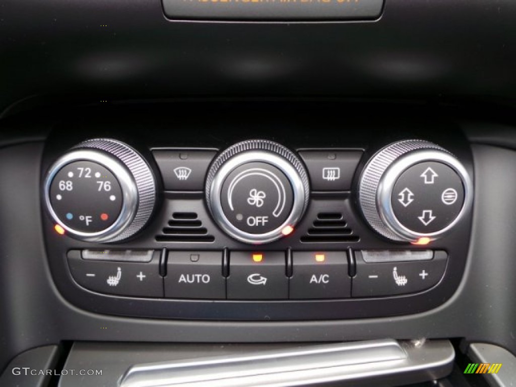 2015 Audi TT 2.0T quattro Roadster Controls Photos