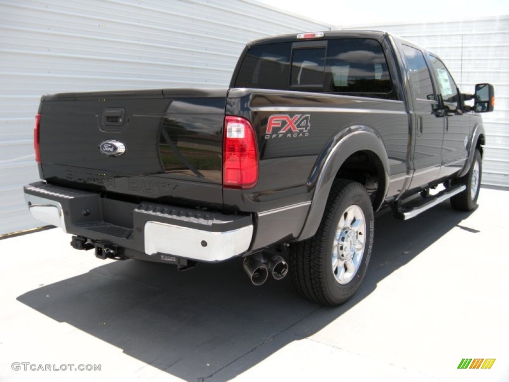 2015 F250 Super Duty Lariat Crew Cab 4x4 - Tuxedo Black / Black photo #4