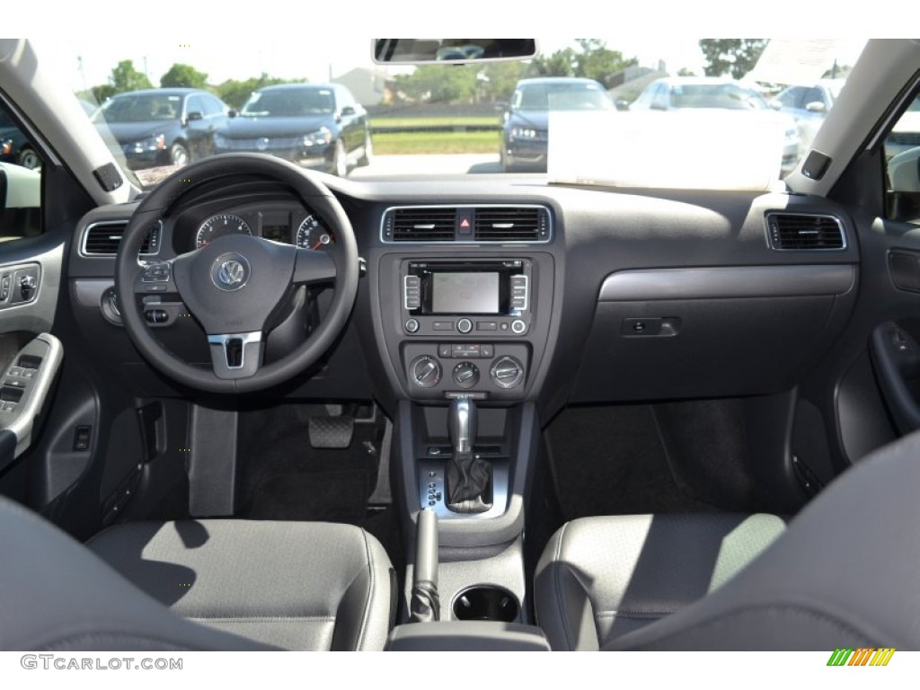 2014 Jetta TDI Sedan - Pure White / Titan Black photo #5