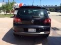 Deep Black Metallic - Tiguan SE Photo No. 4