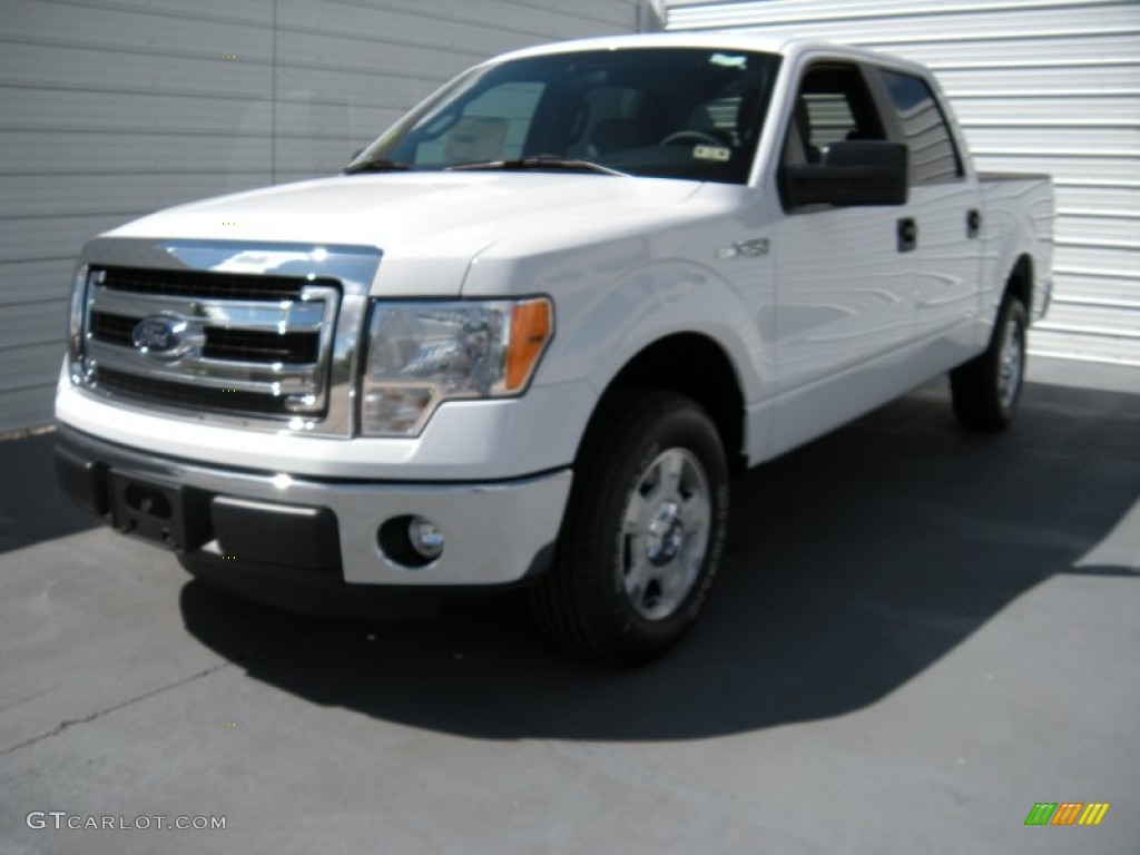 2014 F150 XLT SuperCrew - Oxford White / Steel Grey photo #7