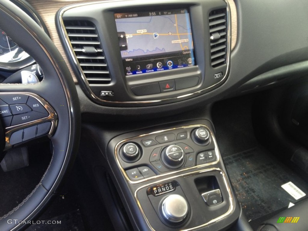 2015 Chrysler 200 C AWD Controls Photo #94191985