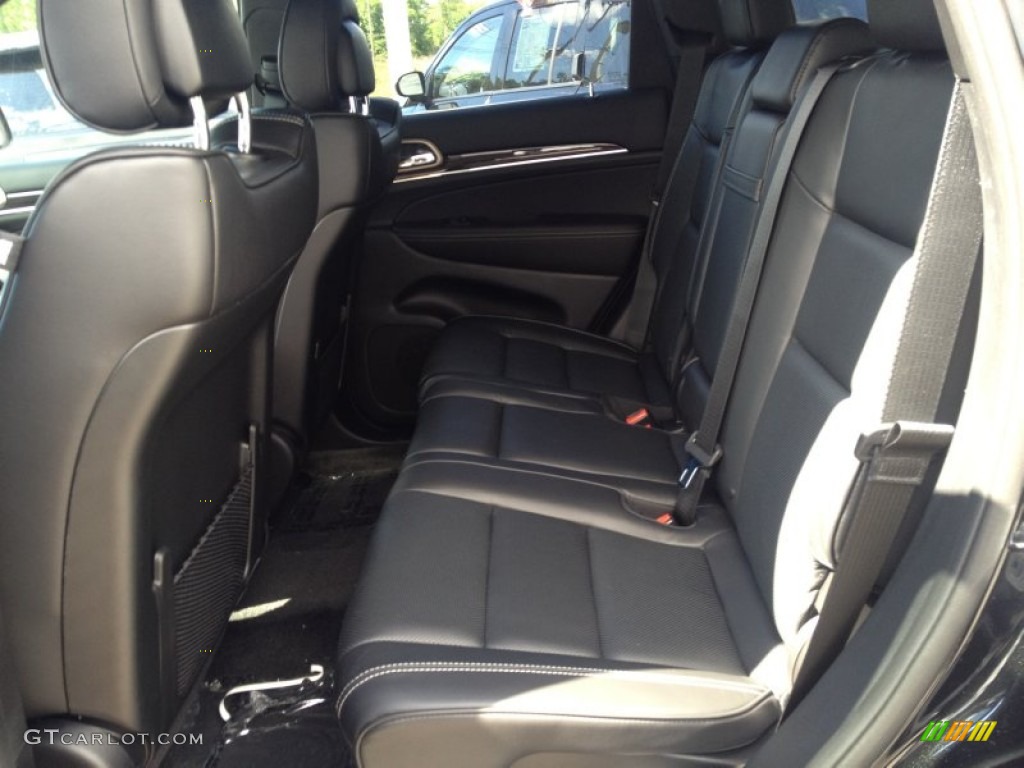 2014 Grand Cherokee Overland 4x4 - Brilliant Black Crystal Pearl / Overland Morocco Black photo #6