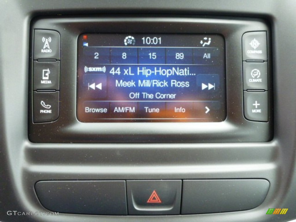 2015 Chrysler 200 Limited Controls Photo #94194139