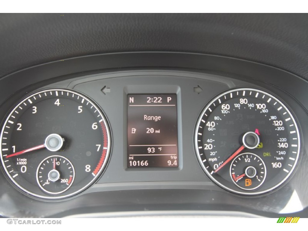 2013 Volkswagen Passat 2.5L SEL Gauges Photo #94194274