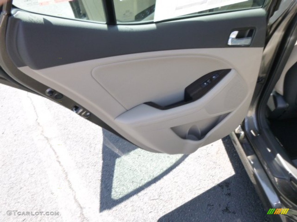 2015 Kia Optima EX Beige Door Panel Photo #94195129