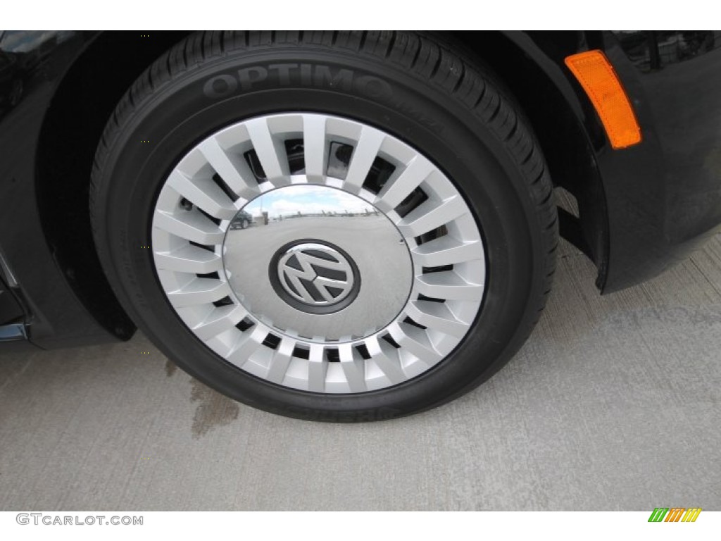 2014 Volkswagen Beetle 1.8T Convertible Wheel Photo #94195138