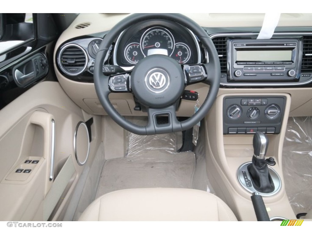 2014 Volkswagen Beetle 1.8T Convertible Beige Dashboard Photo #94195183