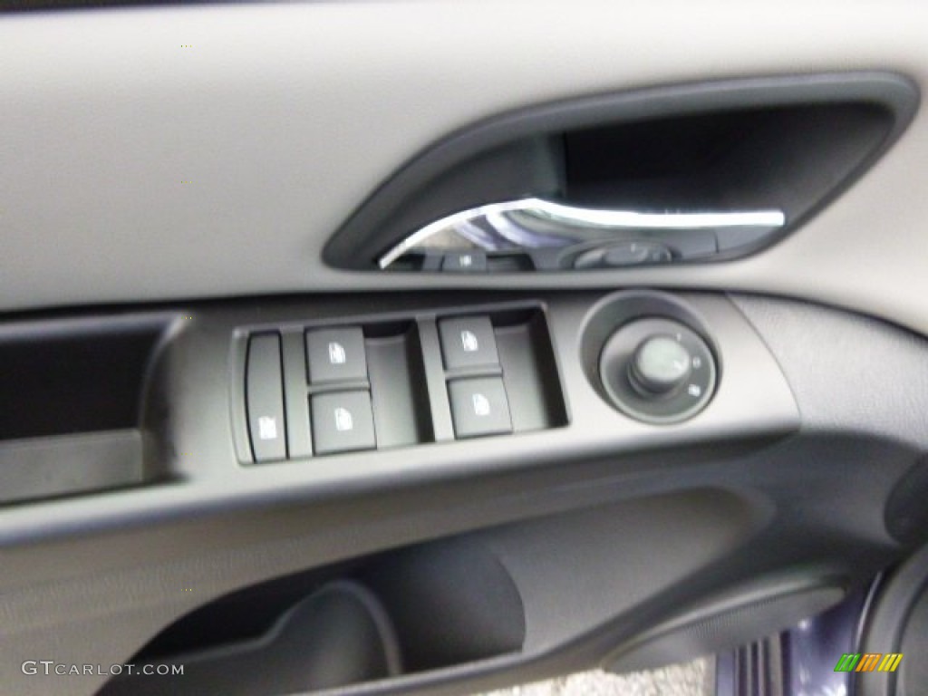 2014 Cruze LS - Atlantis Blue Metallic / Jet Black/Medium Titanium photo #15