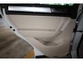 Pure White - Touareg V6 Sport 4Motion Photo No. 12