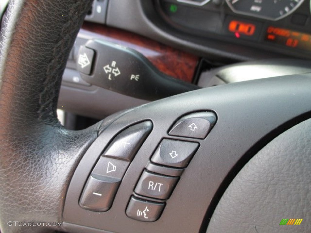 2005 BMW 3 Series 330i Coupe Controls Photo #94199611