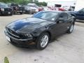 Black - Mustang V6 Coupe Photo No. 3