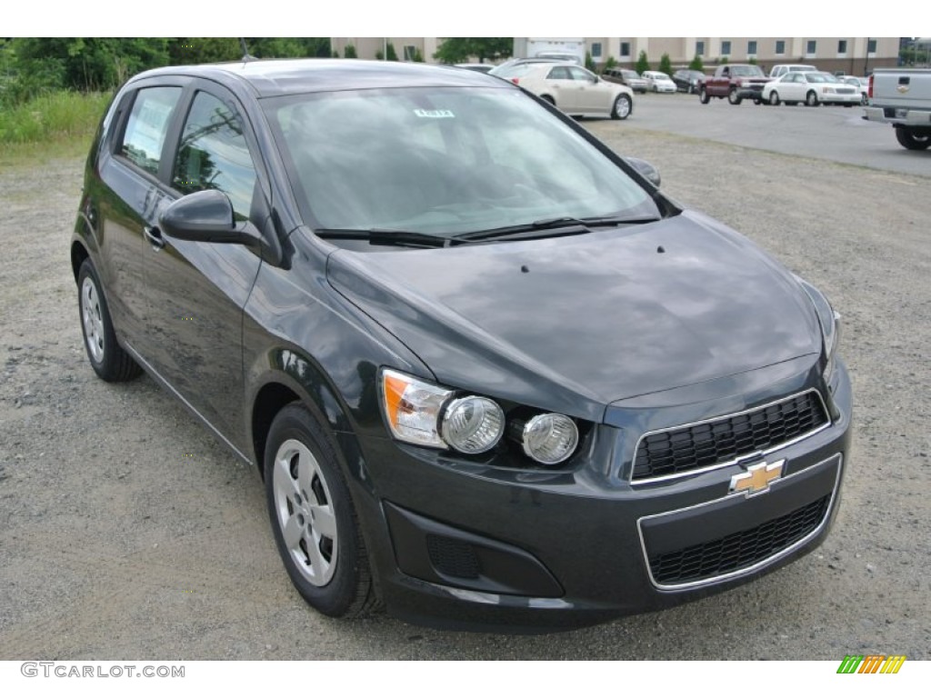 2014 Sonic LS Hatchback - Ashen Gray Metallic / Jet Black/Dark Titanium photo #1