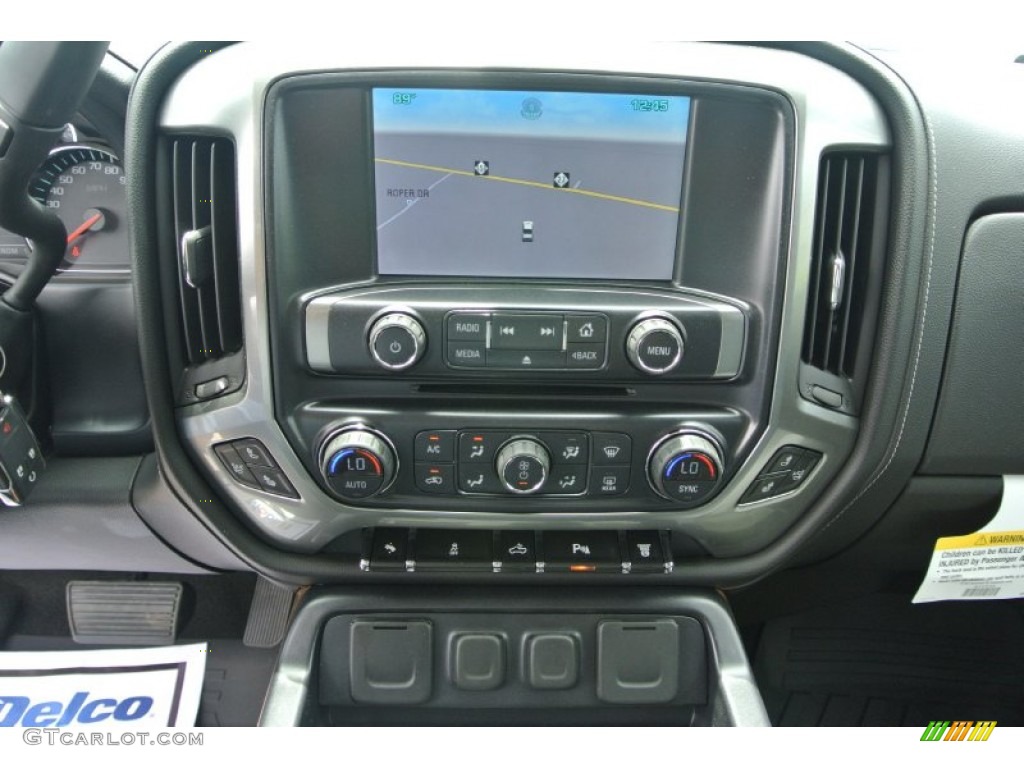 2015 Chevrolet Silverado 3500HD LTZ Crew Cab Dual Rear Wheel 4x4 Controls Photo #94208230